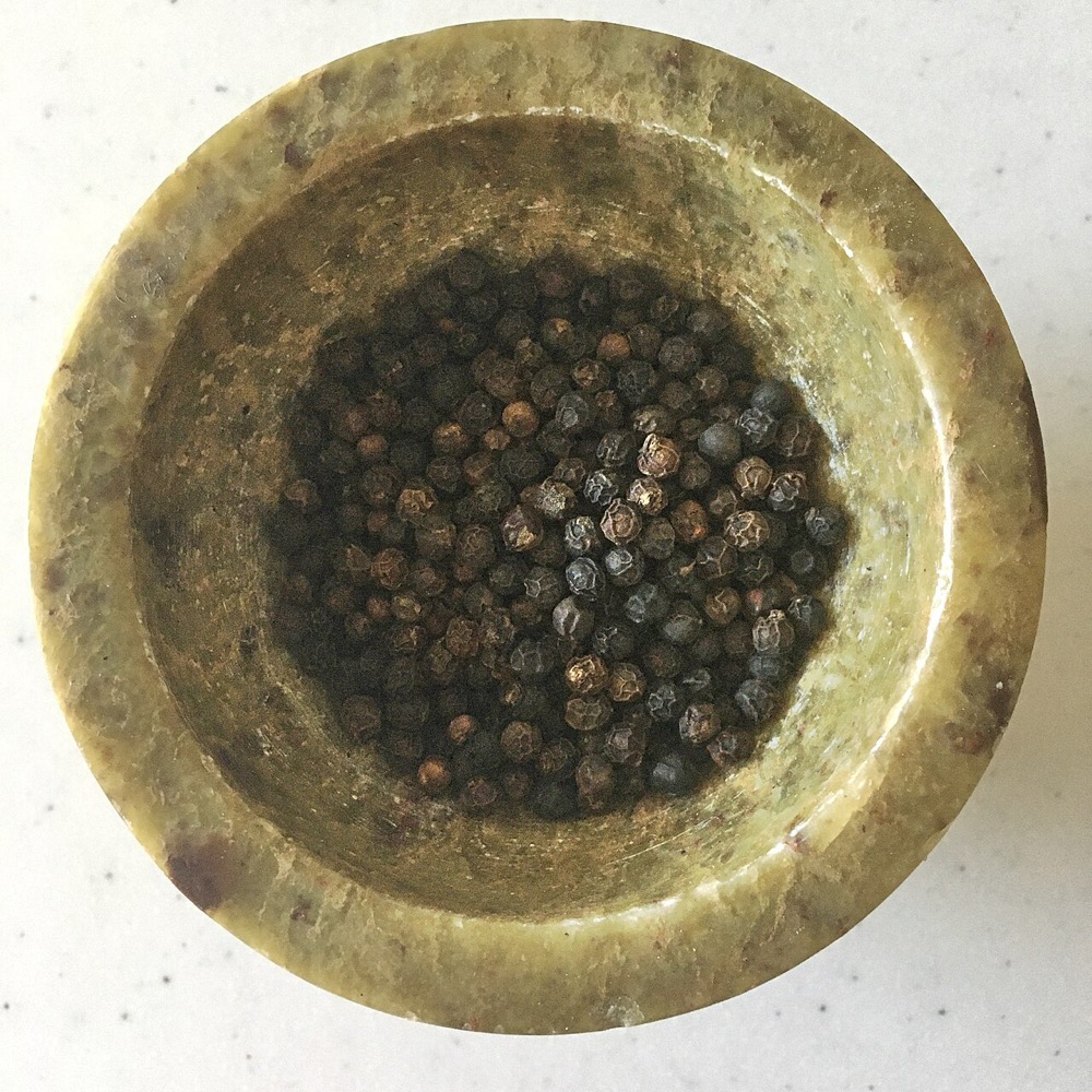 Black Pepper Export from India: Grades, Piperine & Buyer Guide